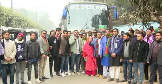 তারেক রহমানের সংবর্ধনায় যেতে বগুড়া থেকে আসতে শুরু করেছেন নেতাকর্মীরা